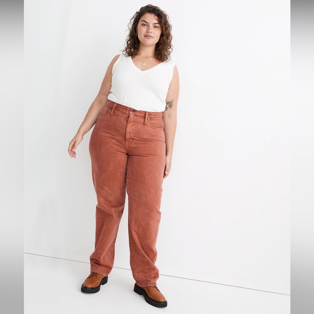 Madewell Baggy Straight Jeans: Garment-Dyed Edition - Picture 3 of 8